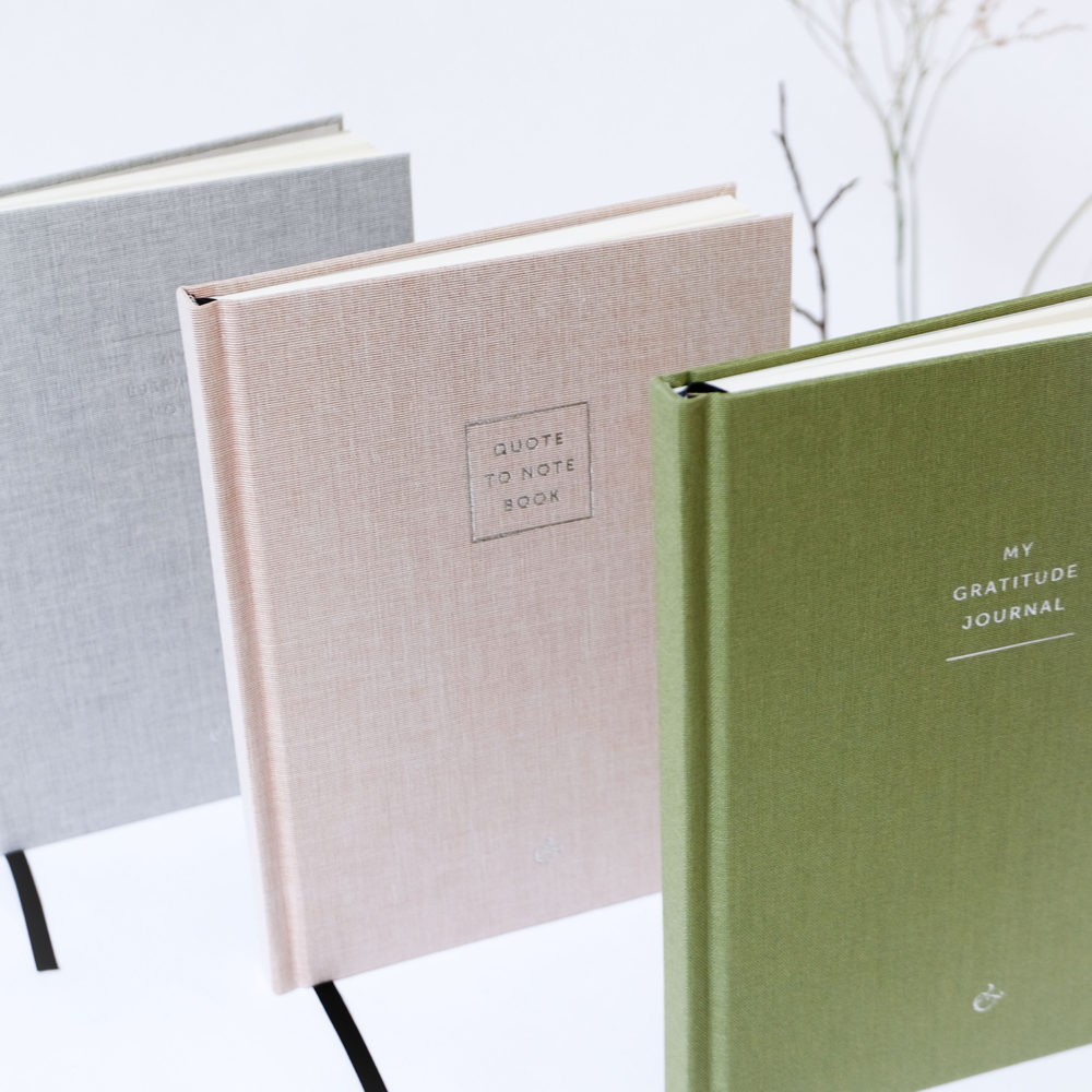 Luxe notebook: My Essential Notes - Essencio