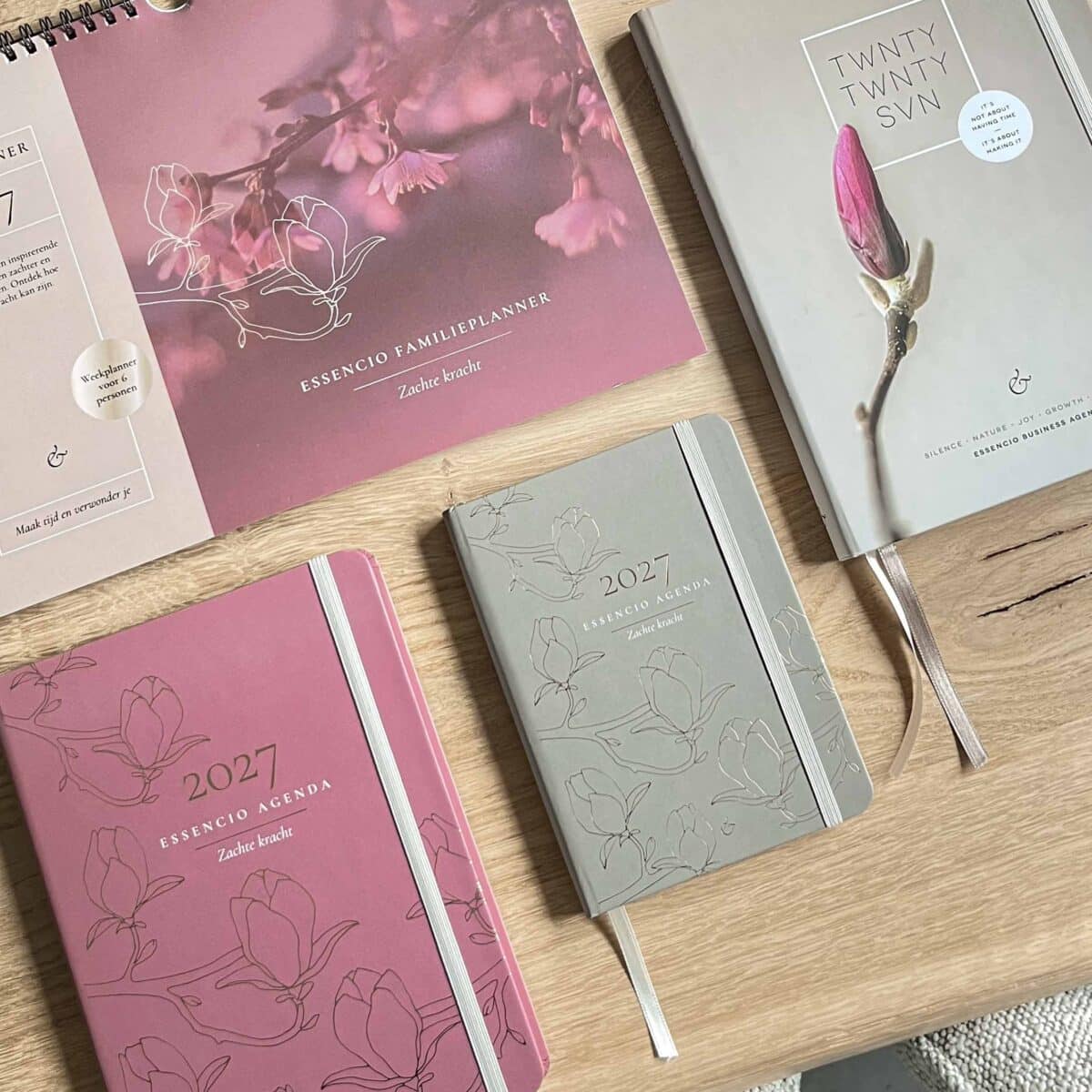 Essencio Business Agenda Familieplanner 2027 4-3_©EssencioBrands_Essencio.nl-8290 Essencio familieplanner 2027